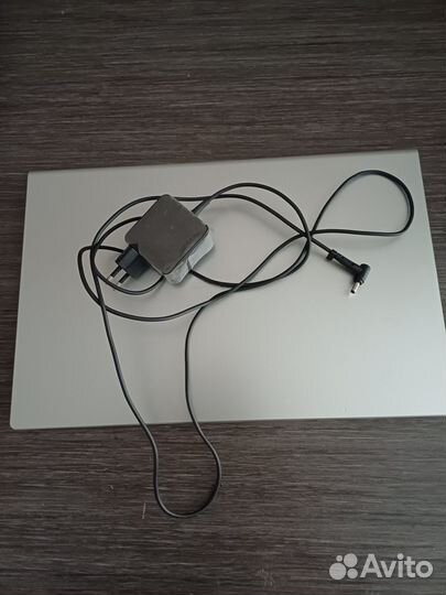 Ноутбук asus i7-1165G7