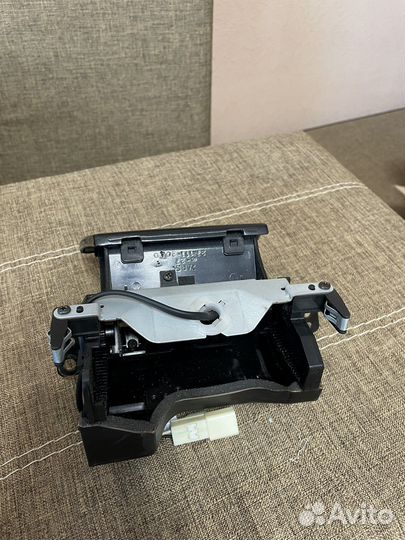 Пепельница карбон toyota chaser, cresta, mark