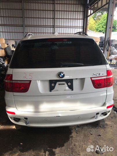 В разборе Bmw X5 E70 3.0si