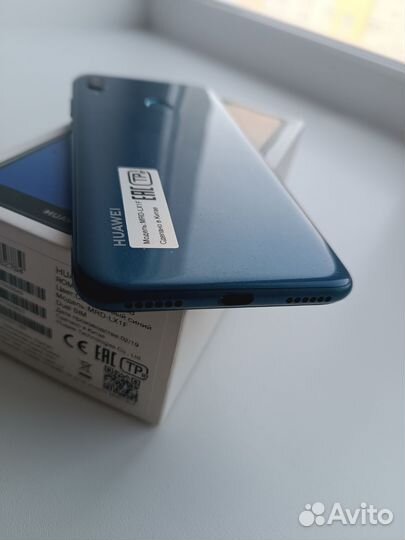 HUAWEI Y6 (2019), 2/32 ГБ