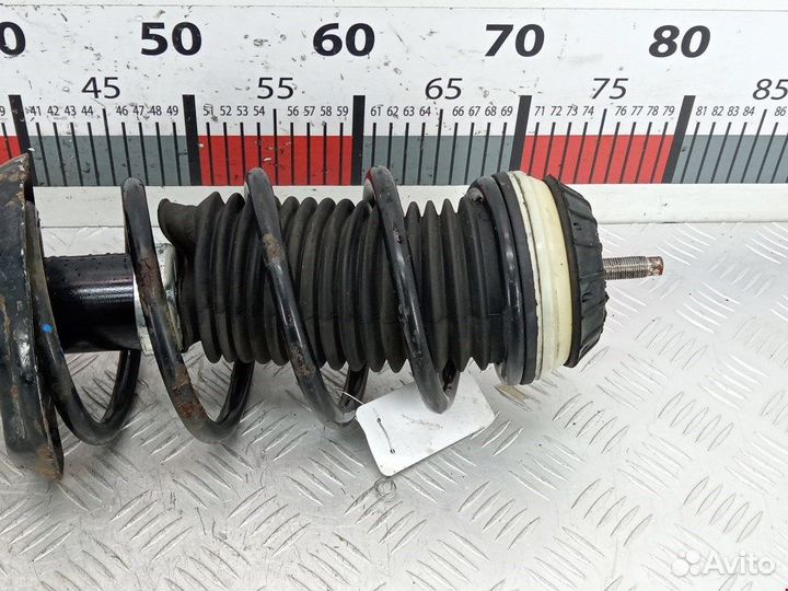 Стойка для Opel Corsa D