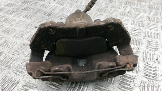 Суппорт тормозной передний правый opel meriva A (8