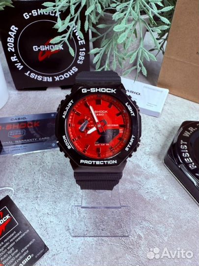 Часы Casio G-Shock GM-2100