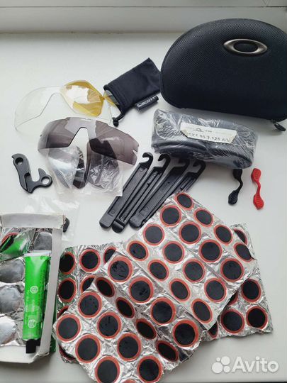 Велозапчасти и веломелочи