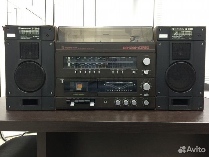 Продаю магниторадиолу Радиотехника MR 5201 Стерео