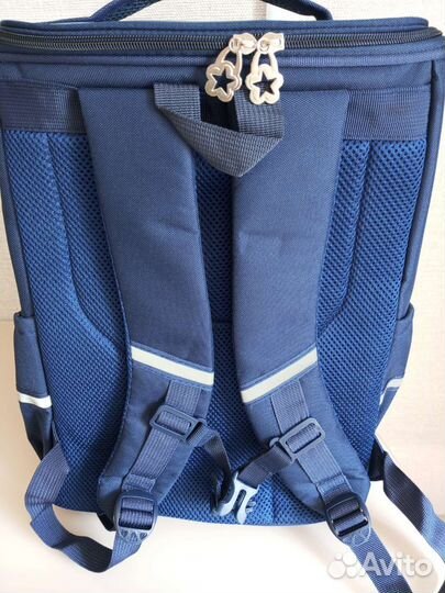 Рюкзак школьный для мальчика ортопедический новый