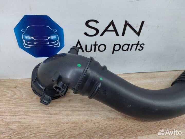 Патрубок интеркулера Bmw 3 F30 N20B20 2013