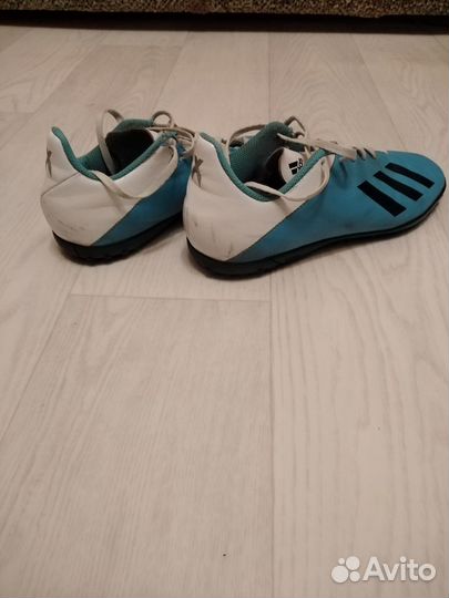 Бутсы (сороконожки)