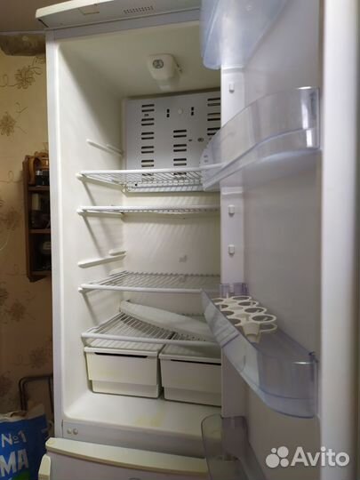 Холодильник бу 
