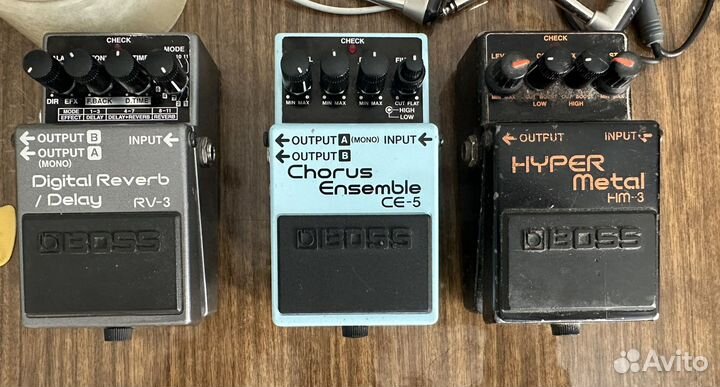 Гитарные педали фирмы Boss(HM-3,CE-5иRV-3)
