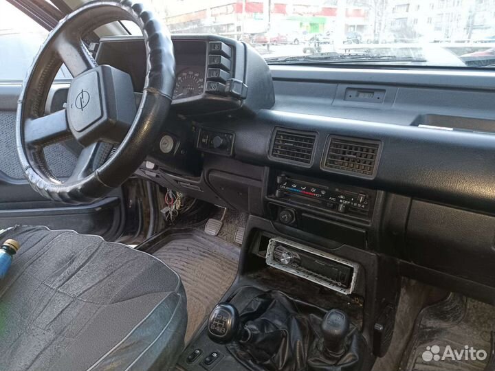 Opel Frontera 2.2 МТ, 1996, 320 000 км