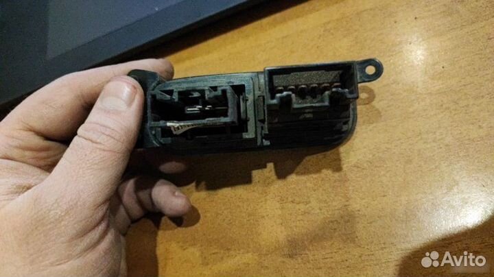 Кнопка противотуманки Hyundai Elantra XD 2000-2010