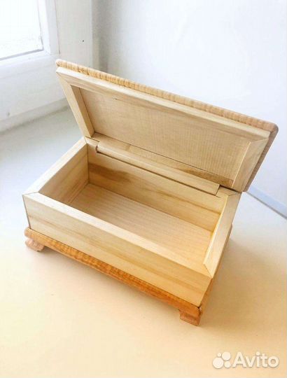 Шкатулка деревянная ручной работы