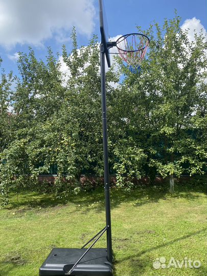 Баскетбольная стойка