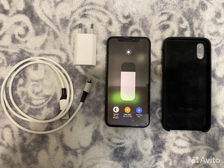 iPhone X, 256 ГБ