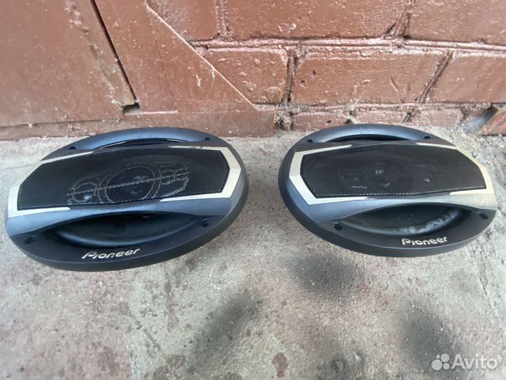 Автомобильные колонки pioneer