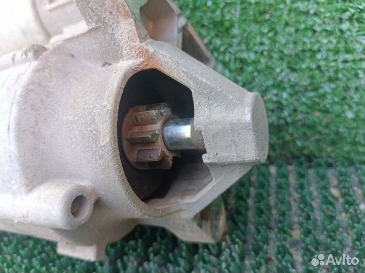 Стартер Renault Sandero 2 1.6 K4M842 MT 2016