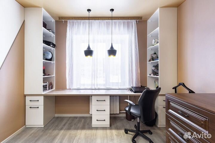 Компьютерный стол / Рабочая зона на заказ