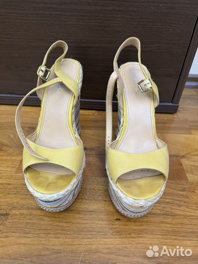 Босоножки aldo