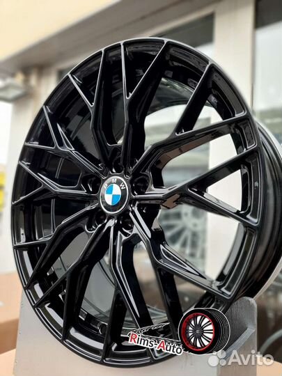 Разноширокие диски на BMW G-серии r19 5x112 чёрный