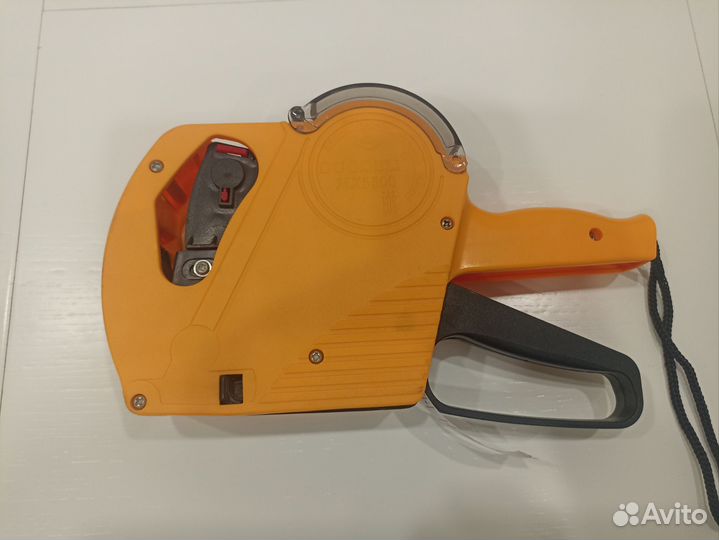 Стикер-пистолет