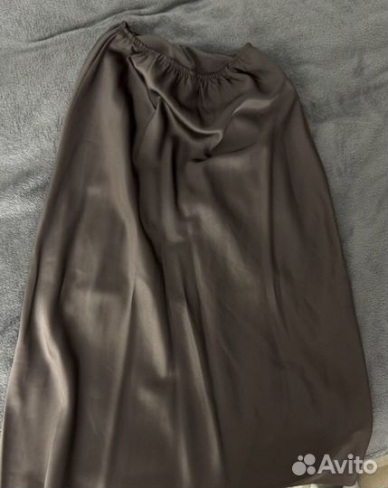 Юбка атласная 42