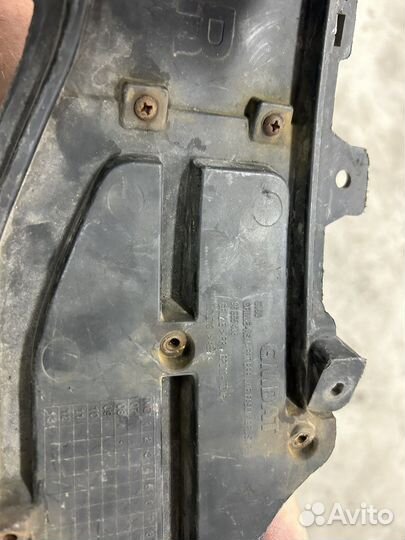 Решетка бампера правая Chevrolet Captiva C100