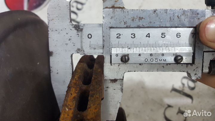 Передние ступицы в сборе на Mercedes-Benz W124