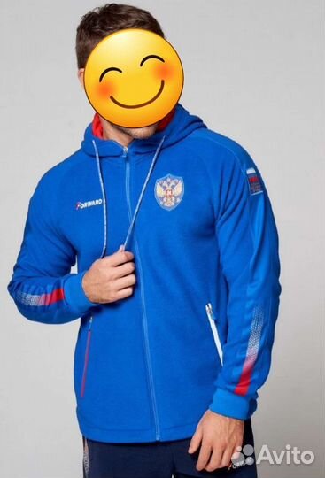 Спортивный костюм