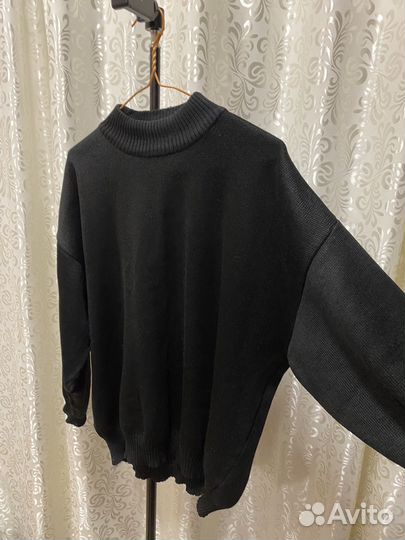Свитер женский