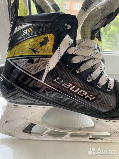 Коньки хоккейные профессиональные