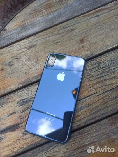 iPhone х 64gb