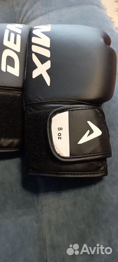 Боксерские перчатки