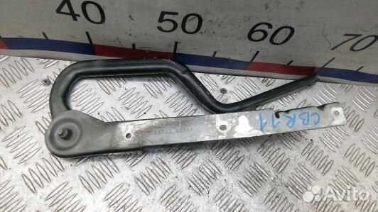 Петля капота chrysler voyager 4 (CBR11D501)