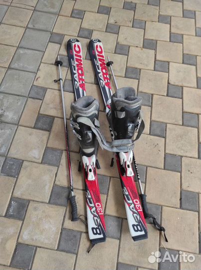 Горные лыжи и ботинки