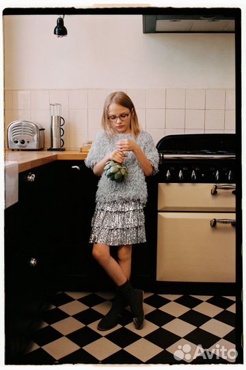 Костюм Zara (юбка + блузка)