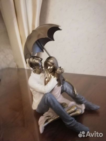 Статуэтка 
