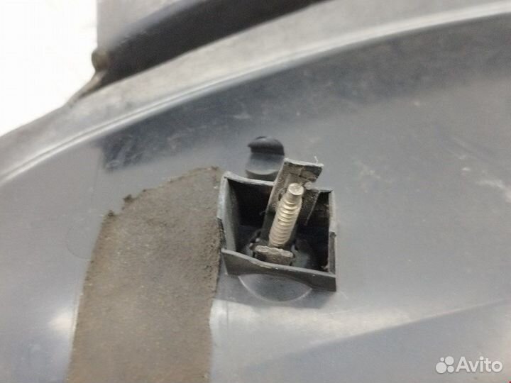 Дождевик (жабо) для Ford Mondeo 1 1031177