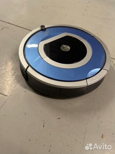 Робот-пылесос iRobot Roomba 880