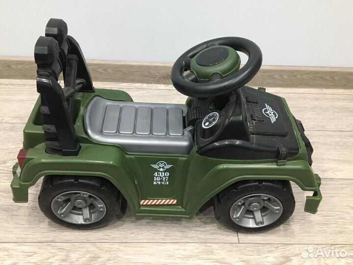 Детская машинка каталка