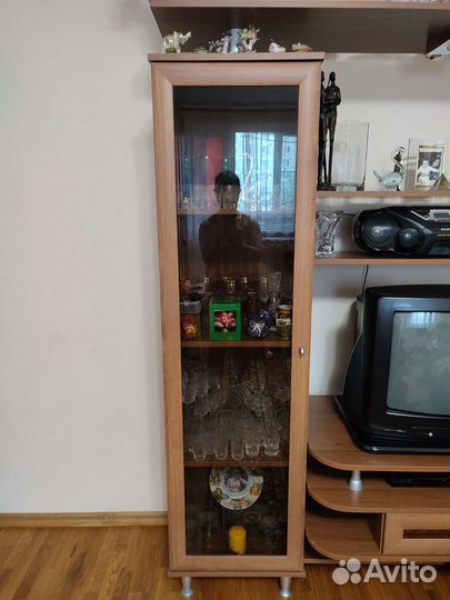 Шкаф сервант