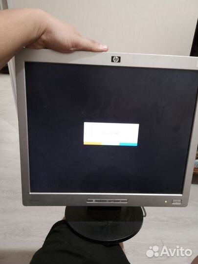 Монитор HP 17