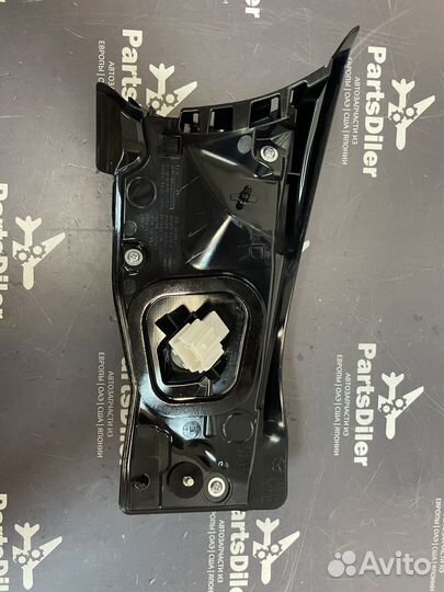 Фонарь задний правый KB8B513F0C Mazda CX-5