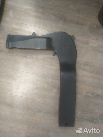 Воздуховод Volkswagen Touareg 1 4.2 2006