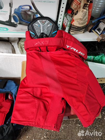 Хоккейные шорты True AX7 Sr