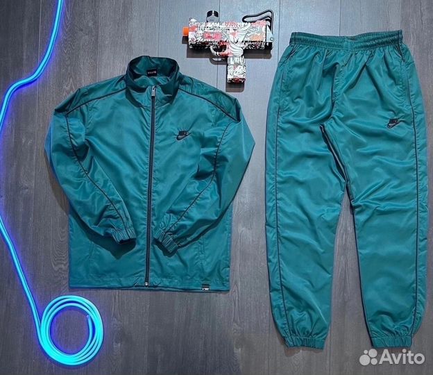 Спортивный костюм Nike