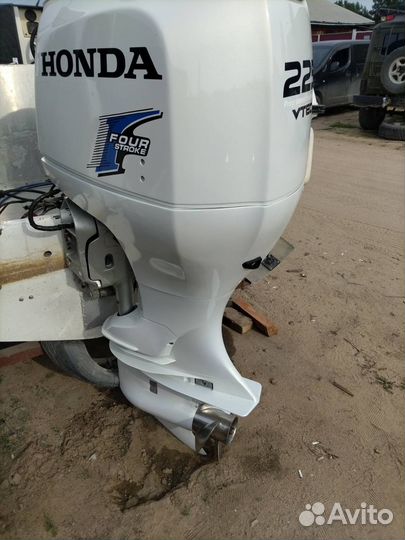 Продам Лодочный мотор