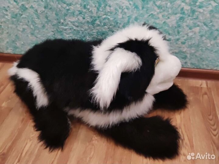 Большая мягкая игрушка собака