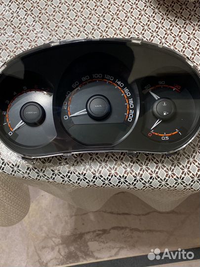 Шиток приборов LADA Vesta