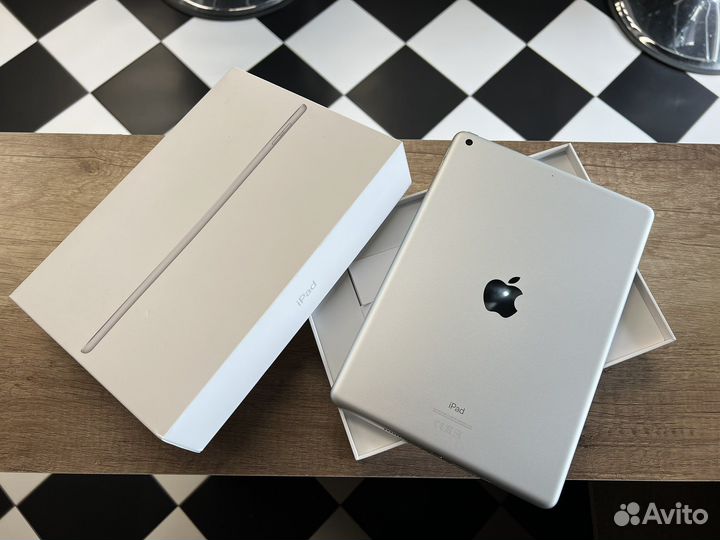 iPad 8-го поколения Wi-Fi 32гб